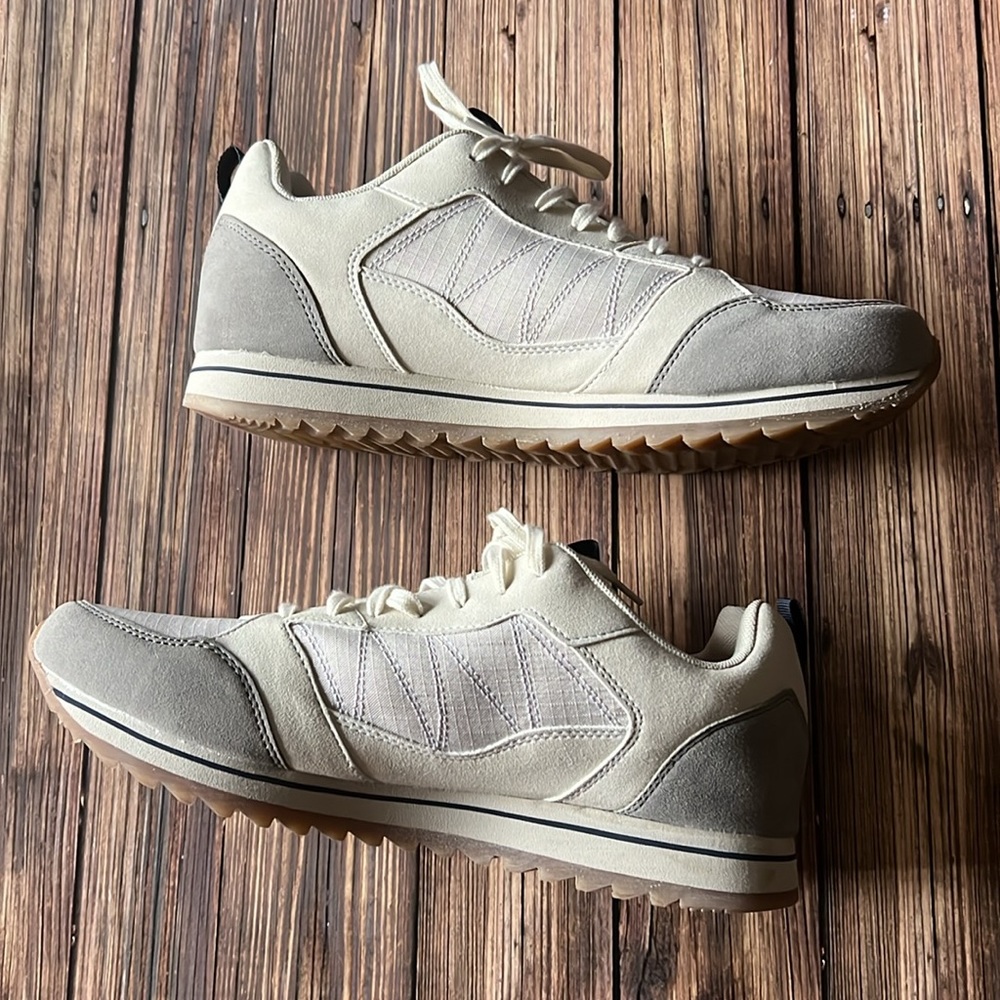 Goodfellow Men’s Cream & Gray Sneakers 12 - Picture 2 of 5